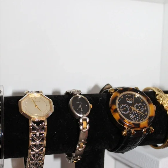 D&G Black and Gold Men's Watch - Picture 5 of 5